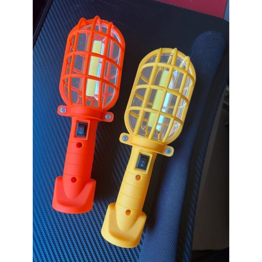 Lot of 2 magnet on bottom lights construction